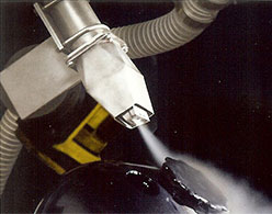 使用高压水射流软管可清洗顽固的油脂